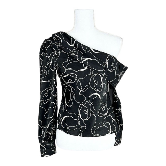 NWT ASTR The Label Asymmetrical Black & White Ruffle Abstract Blouse Size XS - Picture 1 of 8